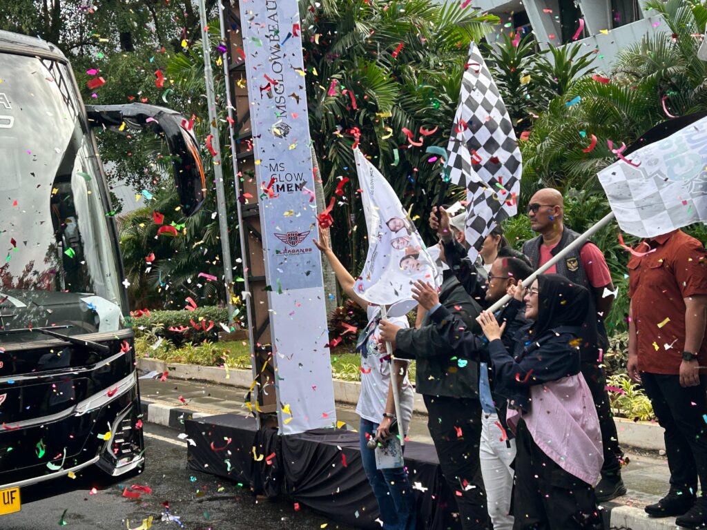 9 Tahun Tak Mudik, Seorang Ibu Akhirnya Pulang Kampung! 1 PHOTO 2025 03 29 10 08 08