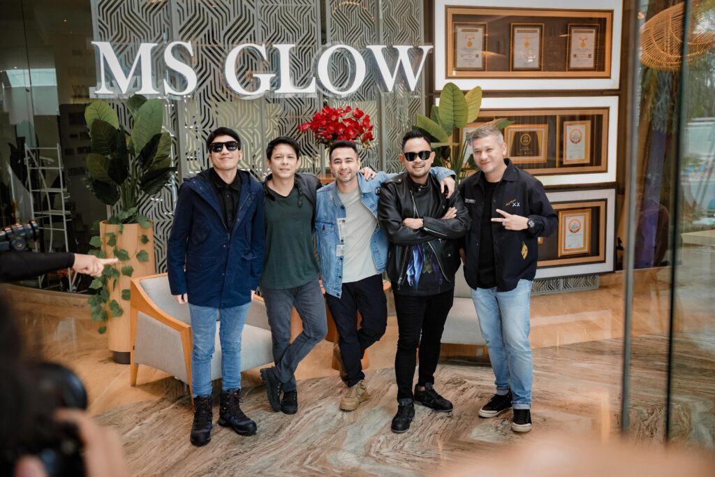 Kenalkan Pesona Malang dan Sekitarnya, Gilang Juragan 99 “Motoran” Bareng the Dudas Minus One 2 PHOTO 2025 05 17 22 14 14
