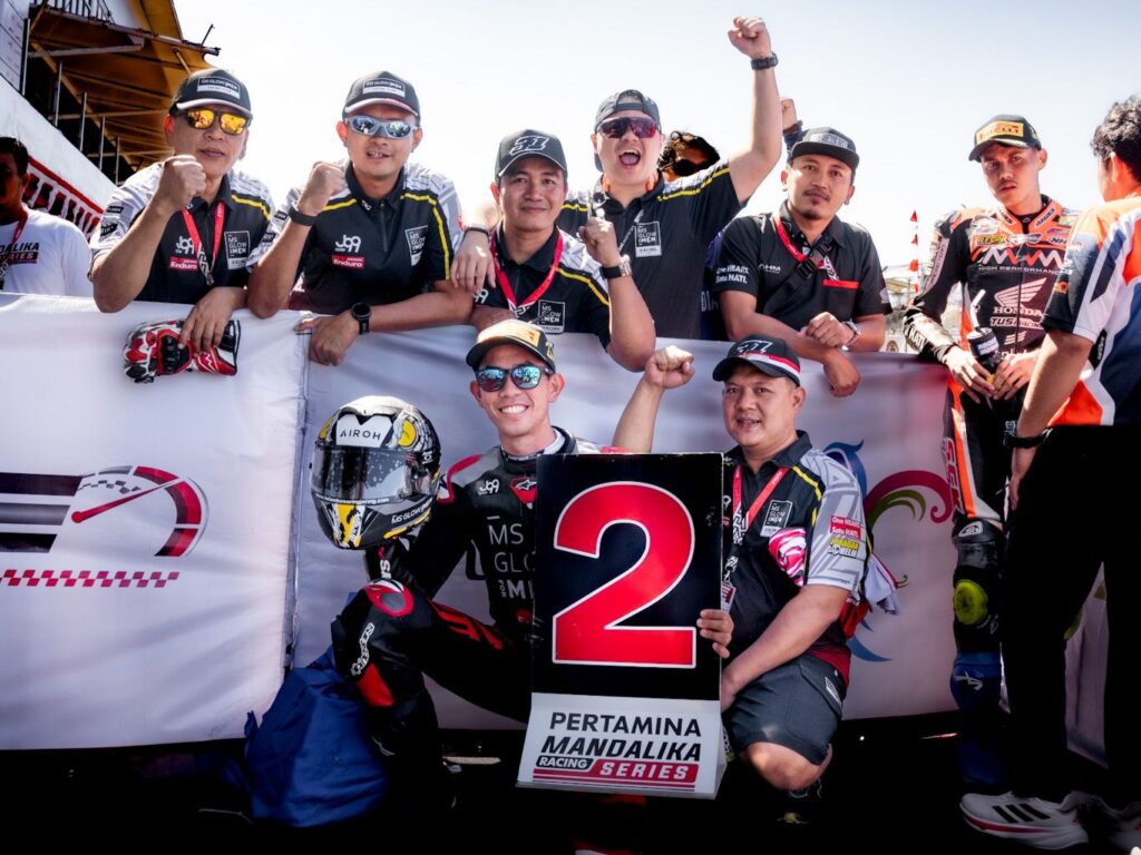 Podium Ganda MS Glow For Men Racing Team di Superpole Race 1 WhatsApp Image 2025 08 18 at 11.41.12